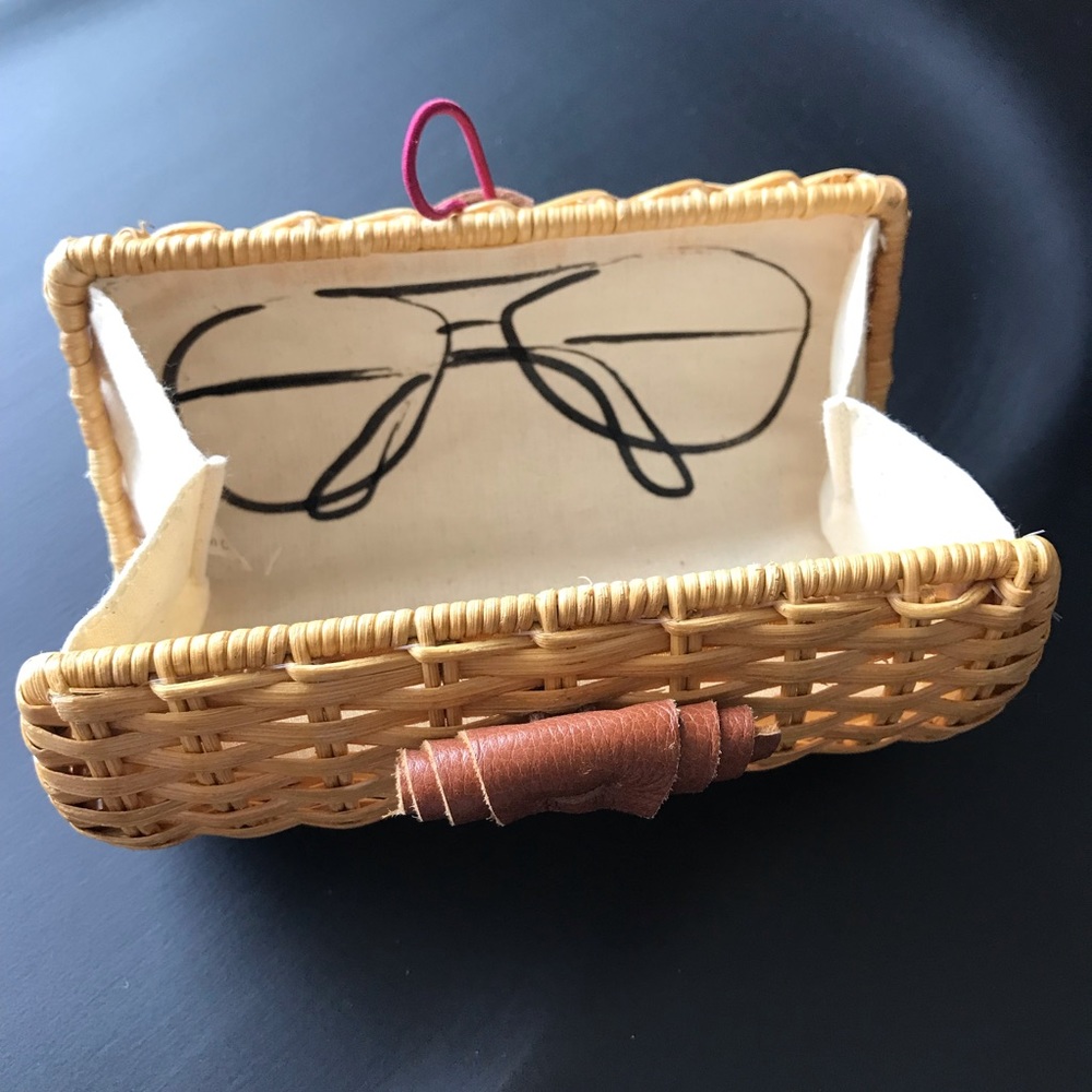 Lucky Penny wicker sunglass case